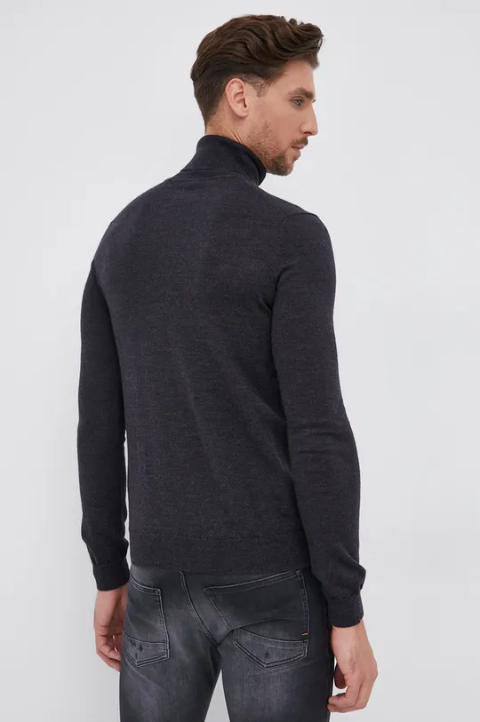 Hugo gyapjú pulóver  100% szűz gyapjú