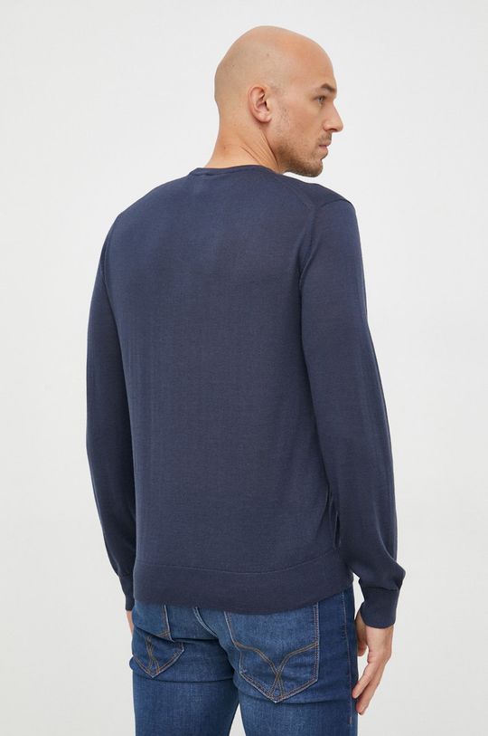 Armani Exchange sweter wełniany  Materiał zasadniczy: 100 % Wełna dziewicza Ściągacz: 83 % Wełna, 15 % Poliamid, 2 % Elastan