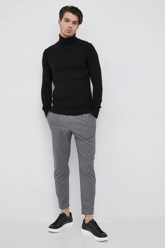 Sisley Sweter z domieszką wełny czarny