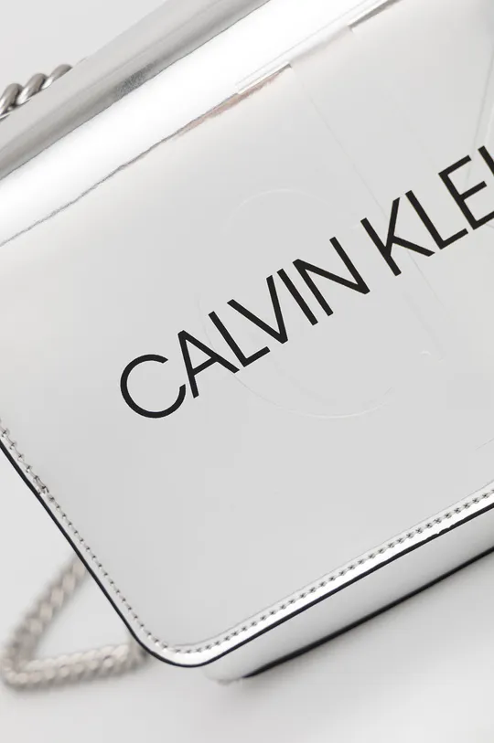 Kabelka Calvin Klein Jeans strieborná