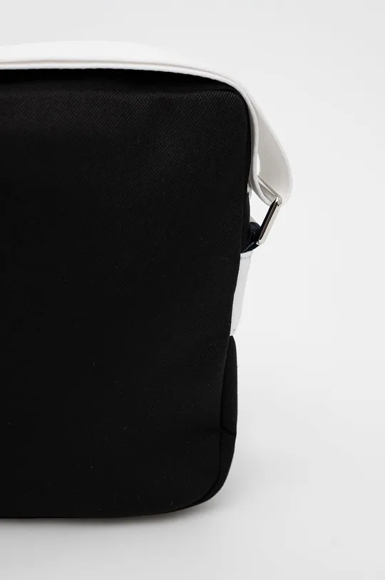 Tommy Hilfiger táska fekete