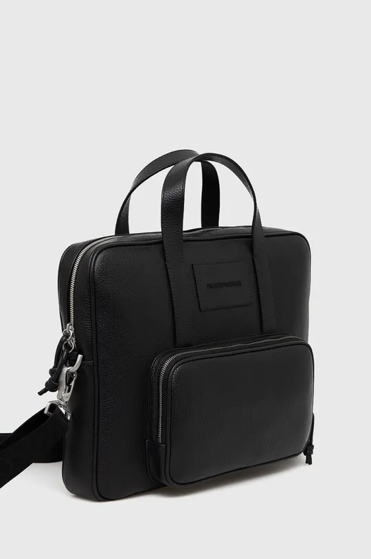 Кожаная сумка Emporio Armani  Основной материал: 100% Натуральная кожа Подкладка: 100% Полиэстер
