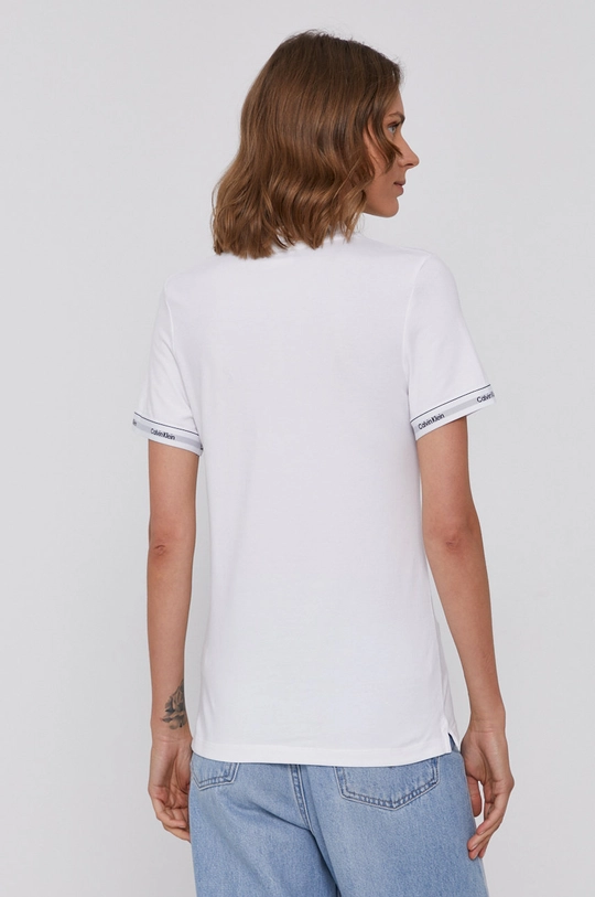 Calvin Klein T-shirt bawełniany 95 % Bawełna, 5 % Elastan