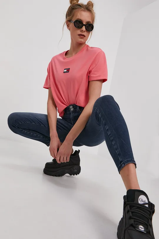różowy Tommy Jeans T-shirt DW0DW10404.4890 Damski