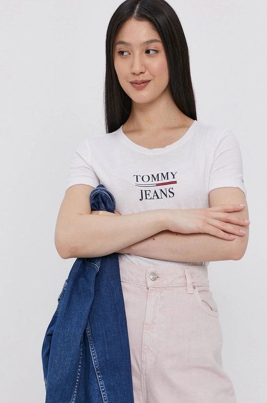 biały Tommy Jeans t-shirt DW0DW10411.4890 Damski