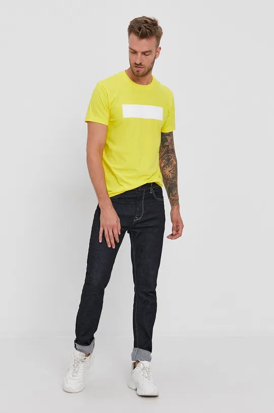 Calvin Klein Jeans T-shirt J30J318453.4890 żółty