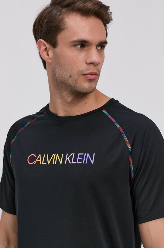 Calvin Klein Performance T-shirt 18 % Elastan, 82 % Poliester