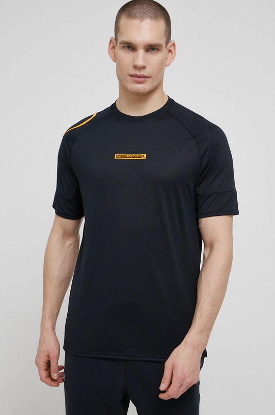 чорний Футболка Under Armour 1366421