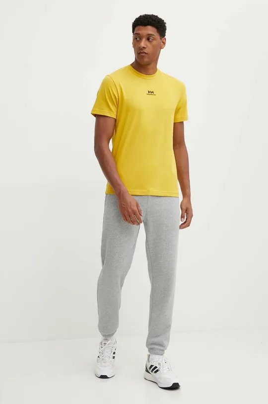 Bavlnené tričko Helly Hansen YU PATCH T-SHIRT žltá