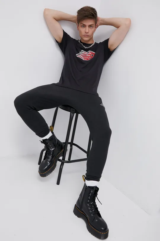 New Balance T-shirt MT13904BK czarny