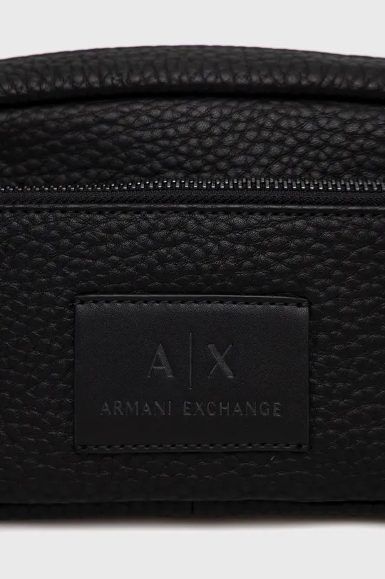 Kozmetická taška Armani Exchange čierna