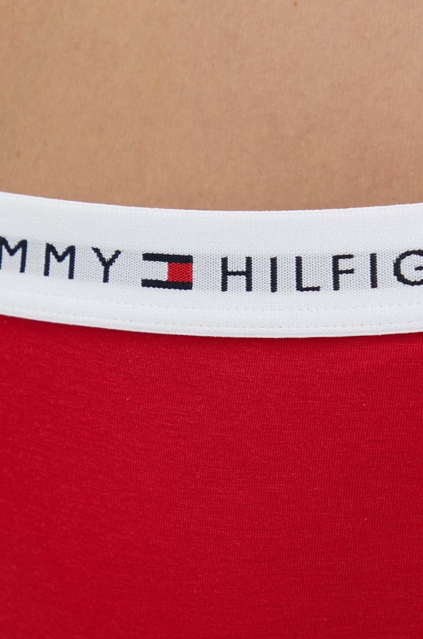 Трусы Tommy Hilfiger  Основной материал: 53% Хлопок, 35% Модал, 12% Эластан Стелька: 100% Хлопок Отделка: 75% Полиамид, 16% Полиэстер, 9% Эластан