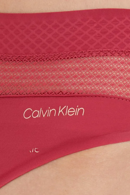 Σλιπ Calvin Klein Underwear  Κύριο υλικό: 80% Νάιλον, 20% Σπαντέξ Προσθήκη: 75% Νάιλον, 25% Σπαντέξ