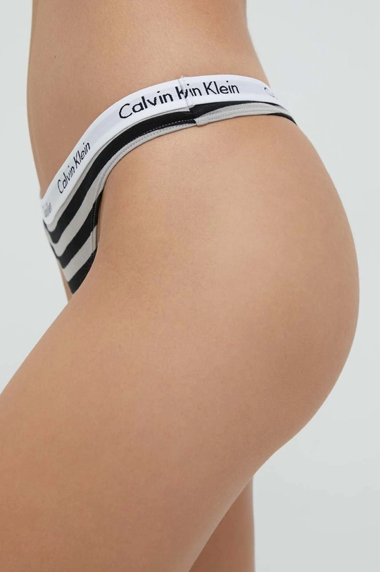 Calvin Klein Underwear stringi (3-pack) Damski