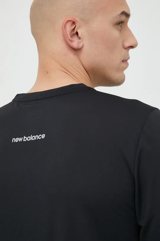 czarny New Balance longsleeve do biegania Accelerate