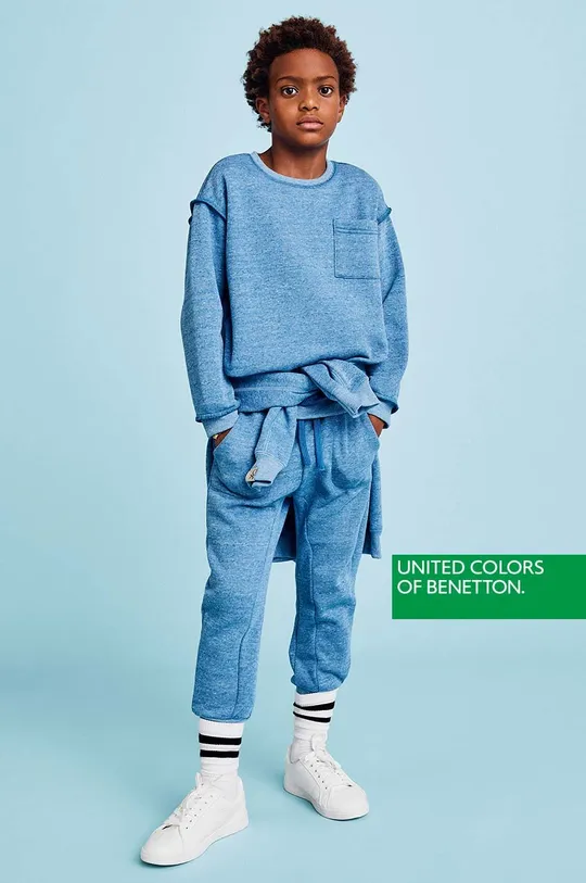 niebieski United Colors of Benetton bluza dziecięca Chłopięcy