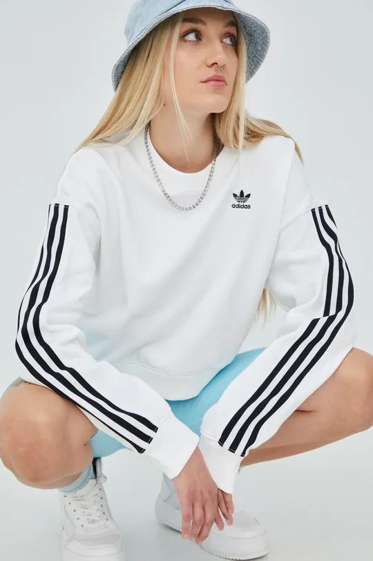 biały adidas Originals bluza bawełniana HN8317 Damski