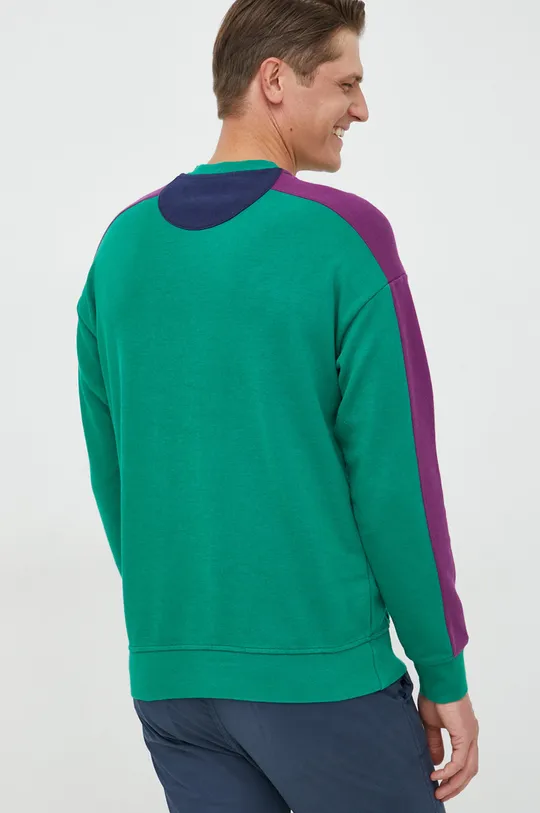 Mikina United Colors of Benetton  Základná látka: 60% Polyamid, 40% Bavlna Prvky: 95% Bavlna, 5% Elastan
