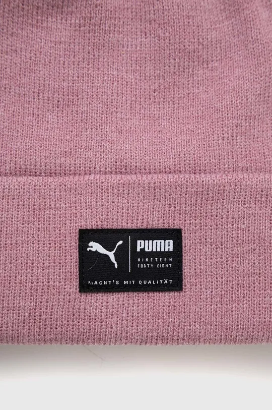 Puma beanie  69% Acrylic, 31% Polyester