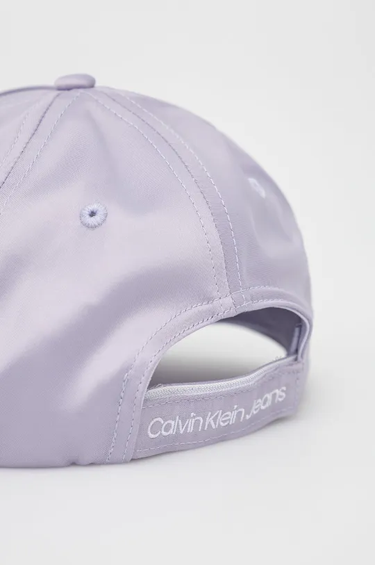Detská čiapka Calvin Klein Jeans fialová