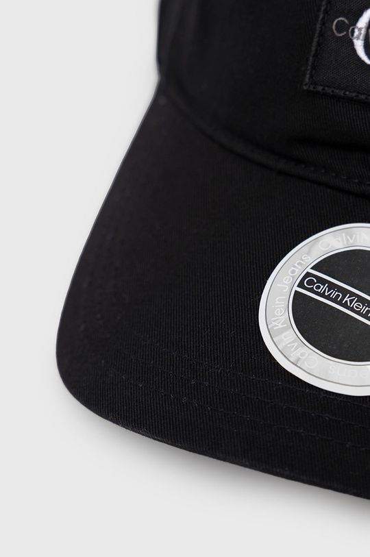 Памучна шапка с козирка Calvin Klein Jeans  100% Памук