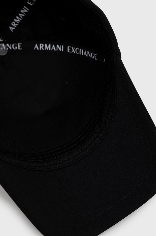 črna Kapa Armani Exchange