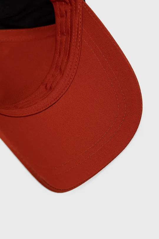 κόκκινο Βαμβακερό καπέλο Armani Exchange