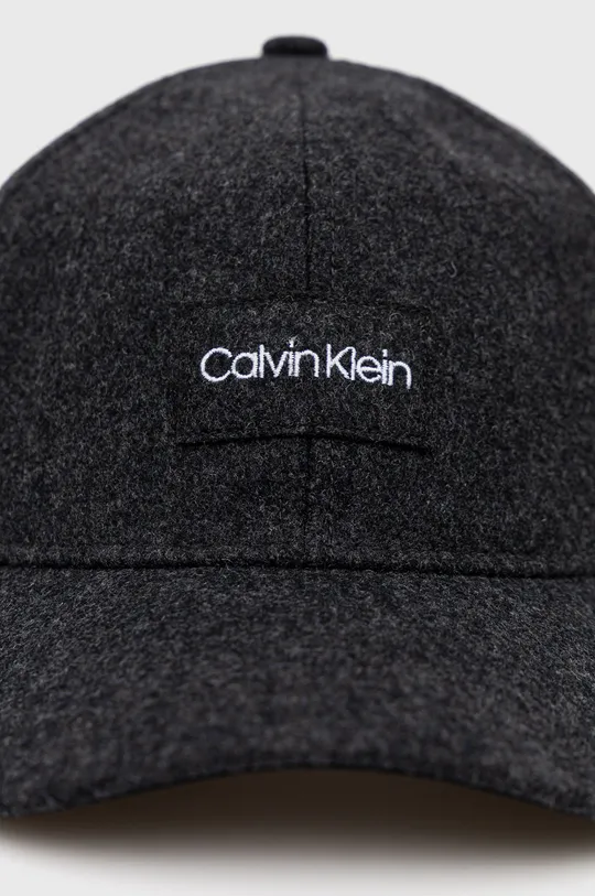 Vlnená čiapka Calvin Klein sivá