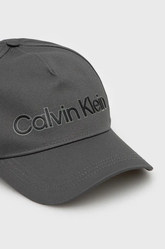 Pamučna kapa Calvin Klein siva
