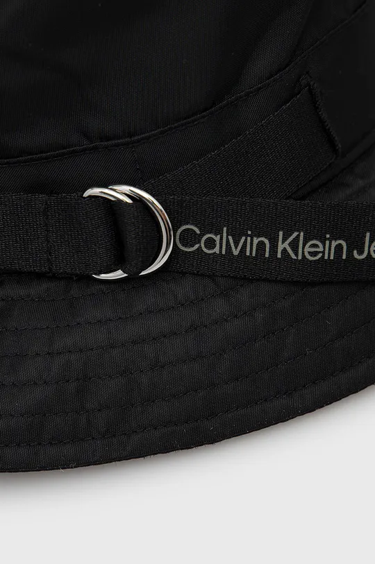 Καπέλο Calvin Klein Jeans  Κύριο υλικό: 100% Πολυαμίδη Φόδρα: 100% Βαμβάκι