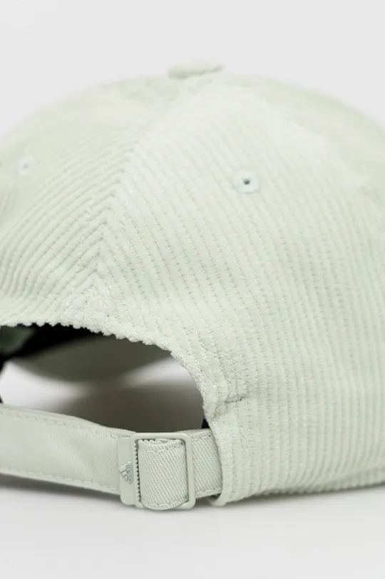 Βαμβακερό καπέλο adidas  Κύριο υλικό: 100% Βαμβάκι Φόδρα: 100% Πολυεστέρας Άλλα υλικά: 100% Πολυεστέρας