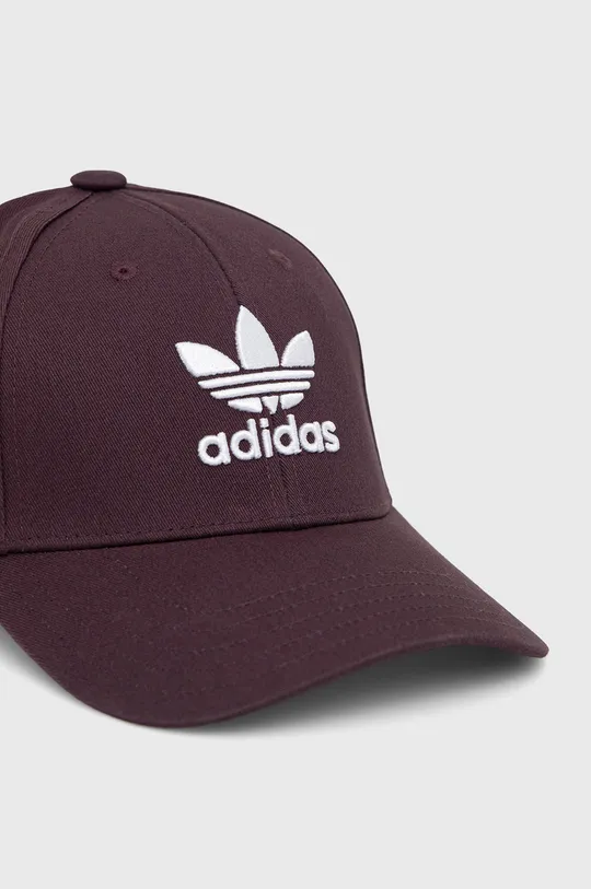 Bombažna bejzbolska kapa adidas Originals vijolična