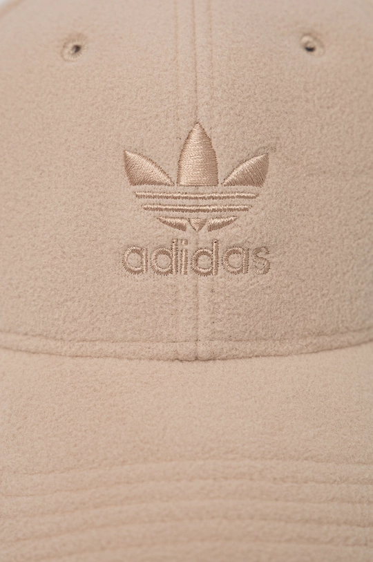 Kapa s šiltom adidas Originals Classic  100% Recikliran poliester