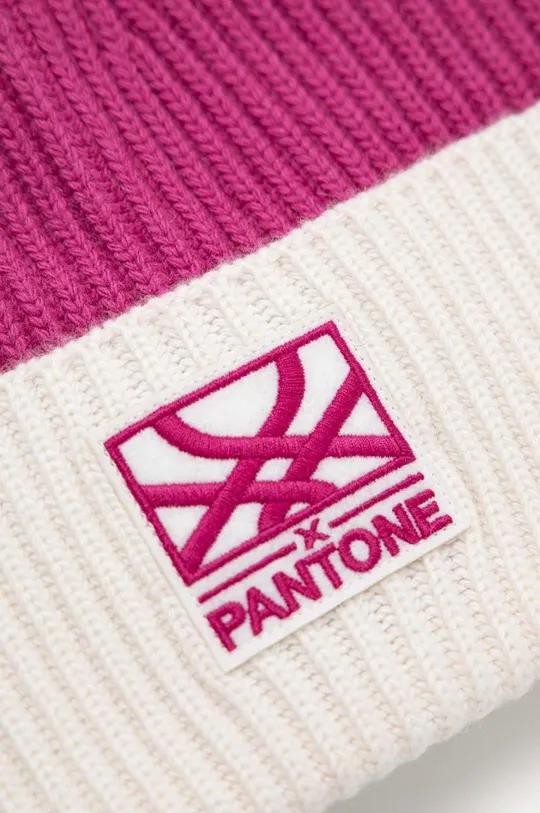 United Colors of Benetton czapka z domieszką wełny x Pantone 35 % Nylon, 30 % Wełna, 30 % Wiskoza, 5 % Kaszmir