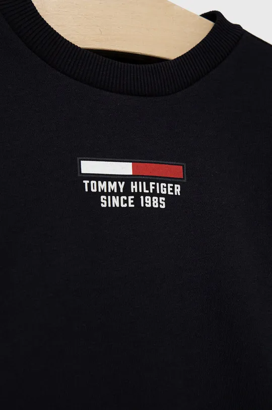 Дитячий спортивний костюм Tommy Hilfiger  Основний матеріал: 88% Бавовна, 12% Поліестер Резинка: 96% Бавовна, 4% Еластан
