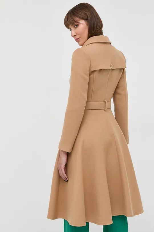 Вовняне пальто Elisabetta Franchi  Основний матеріал: 75% Вовна, 25% Поліамід Підкладка: 100% Поліестер