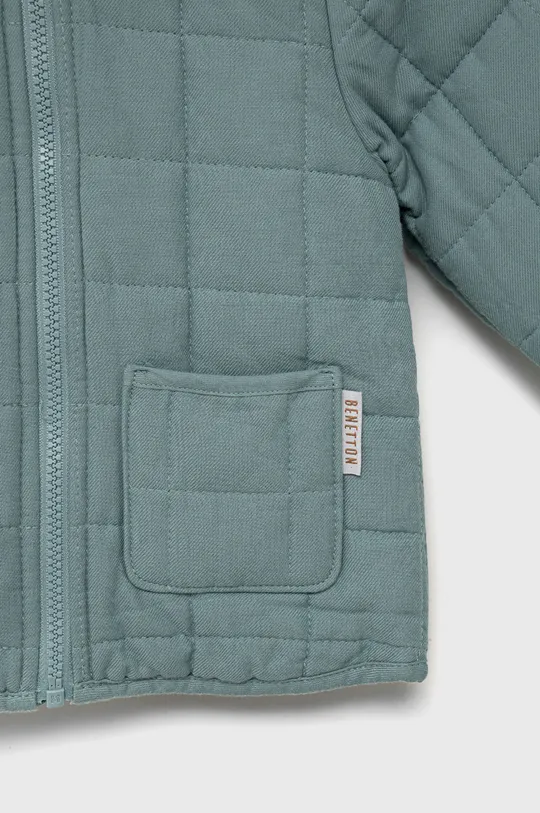 Dječja jakna United Colors of Benetton  Temeljni materijal: 100% Pamuk Postava: 100% Pamuk Ispuna: 100% Poliester