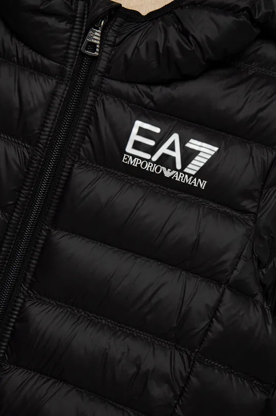 Detská páperová bunda EA7 Emporio Armani Základná látka: 100 % Polyamid Podšívka: 100 % Polyamid Výplň: 90 % Kačacie perie, 10 % Perie