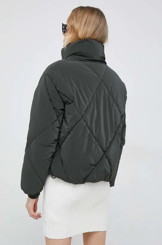Куртка Vero Moda  Основний матеріал: 100% Поліестер Підкладка: 100% Поліестер Наповнювач: 100% Перероблений поліестер