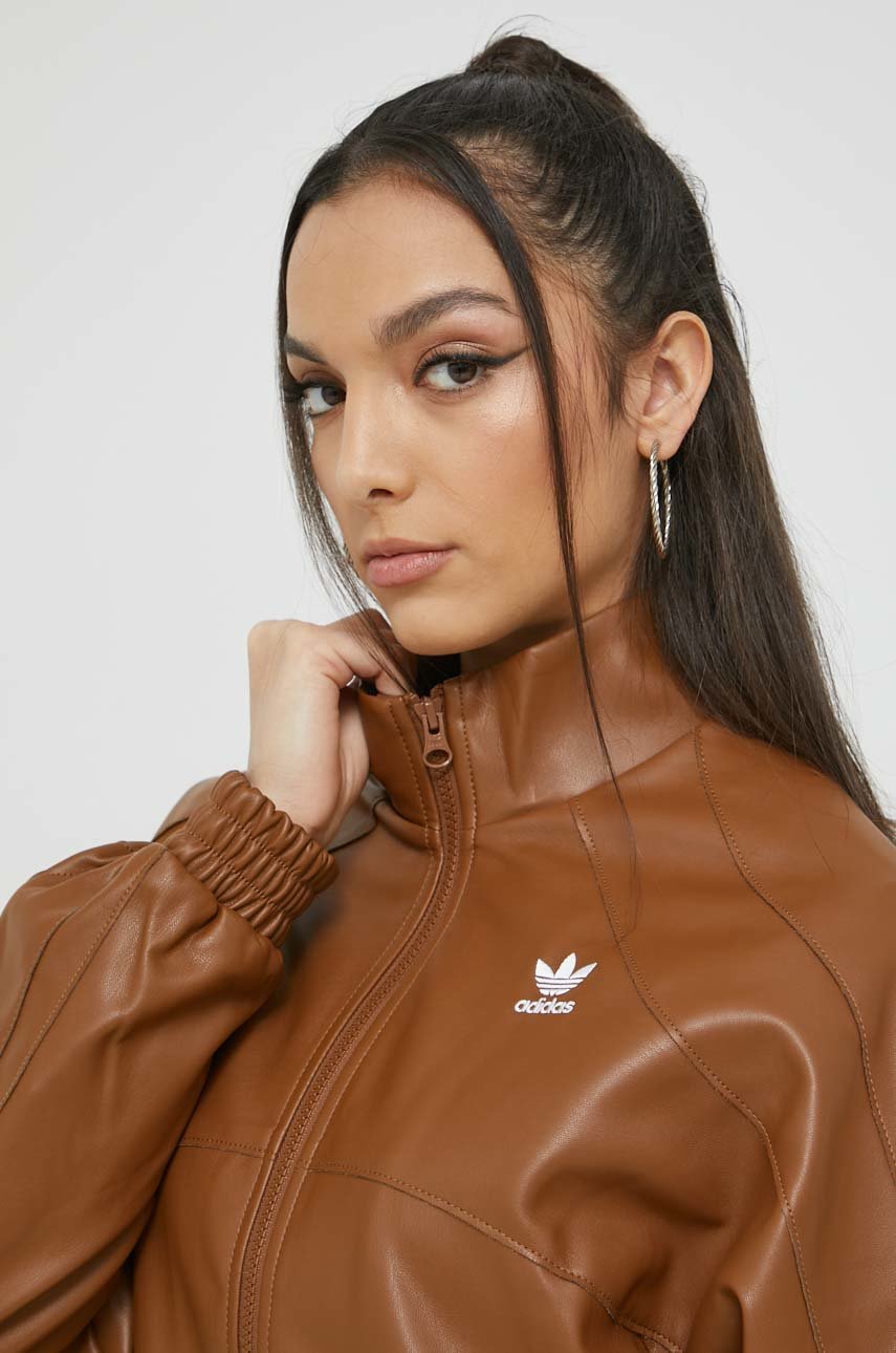 Куртка adidas Originals женская цвет коричневый переходная oversize ...