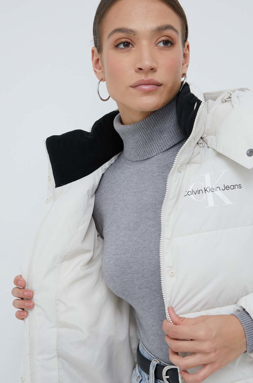 Куртка Calvin Klein Jeans жіноча колір бежевий зимова | ANSWEAR.ua