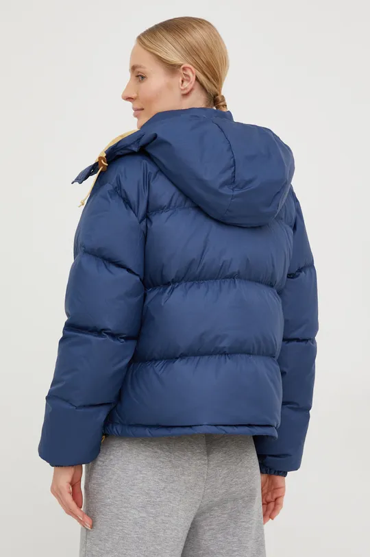Пуховая куртка The North Face  Основной материал: 100% Полиэстер Подкладка: 100% Полиэстер Наполнитель: 80% Переработанный пух, 20% Переработанное перо