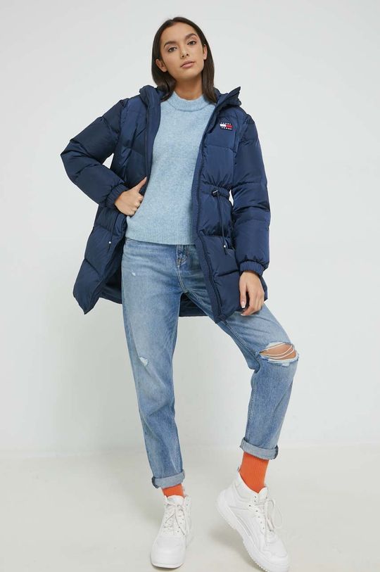 Péřová bunda Tommy Jeans  Hlavní materiál: 100% Polyamid Podšívka: 100% Polyester Výplň: 70% Kachní chmýří, 30% Peří