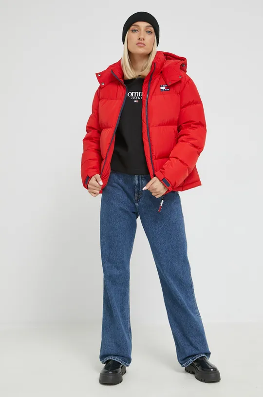 Páperová bunda Tommy Jeans červená