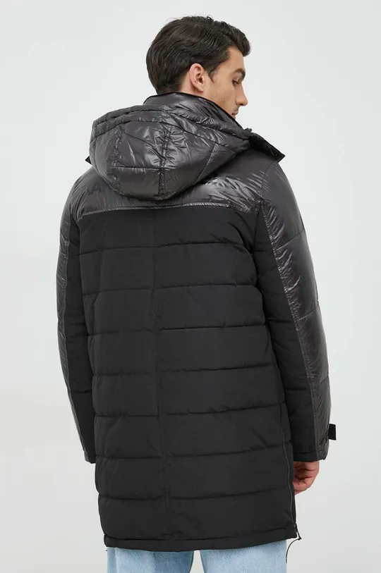 Куртка Karl Lagerfeld  Основной материал: 100% Полиэстер Наполнитель: 90% Полиэстер, 10% Гусиный пух