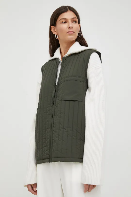 Rains vest 18320 Liner Vest  Insole: 100% Nylon Filling: 100% Polyester Basic material: 100% Polyester