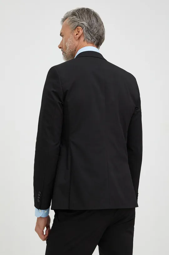 Пиджак Karl Lagerfeld  Основной материал: 51% Хлопок, 45% Полиамид, 4% Эластан Подкладка: 100% Вискоза