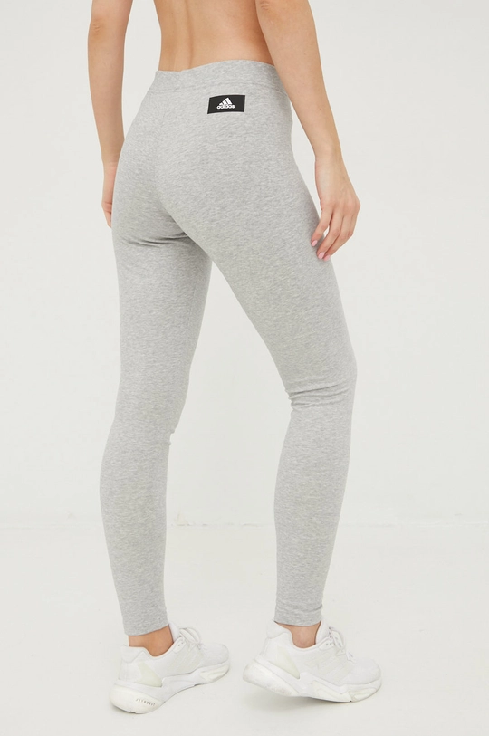 adidas legging  50% pamut, 40% Újrahasznosított poliészter, 10% elasztán