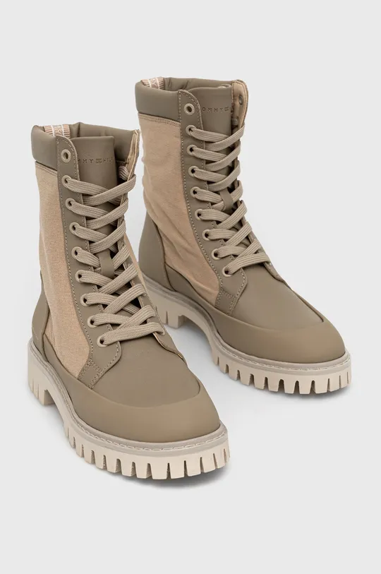 Μποτάκια Tommy Hilfiger Th Casual Lace Up Boot μπεζ