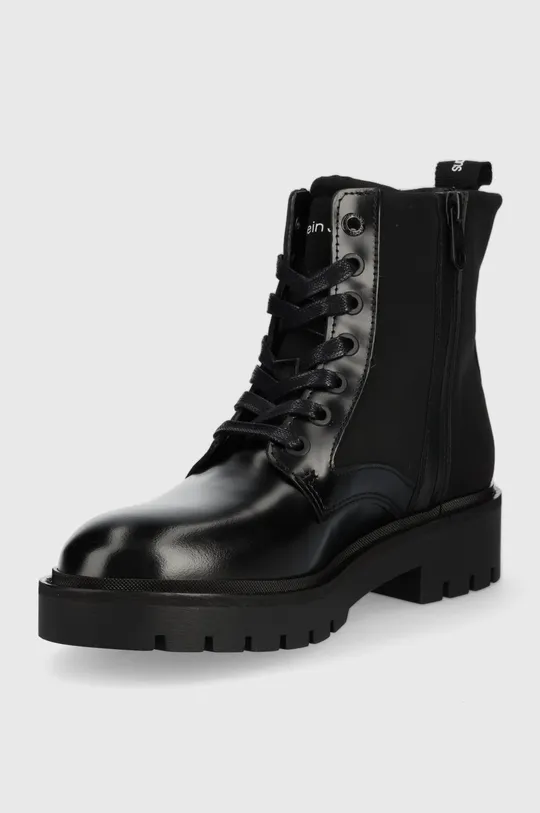 Nizki škornji Calvin Klein Jeans Military Boot  Zunanjost: Tekstilni material, Naravno usnje Notranjost: Tekstilni material, Naravno usnje Podplat: Sintetični material